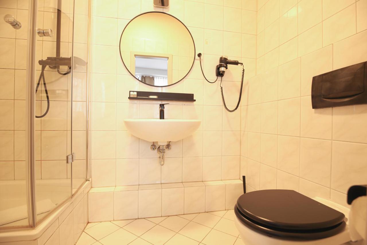Tm Hotel Duesseldorf Ngoại thất bức ảnh
