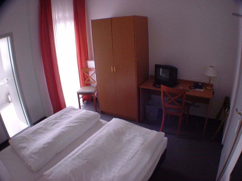 Tm Hotel Duesseldorf Ngoại thất bức ảnh